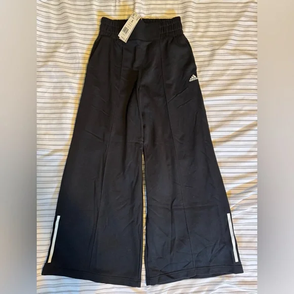 NWT Adidas Hyperglam Wide-Leg Sweatpants - Picture 4 of 5